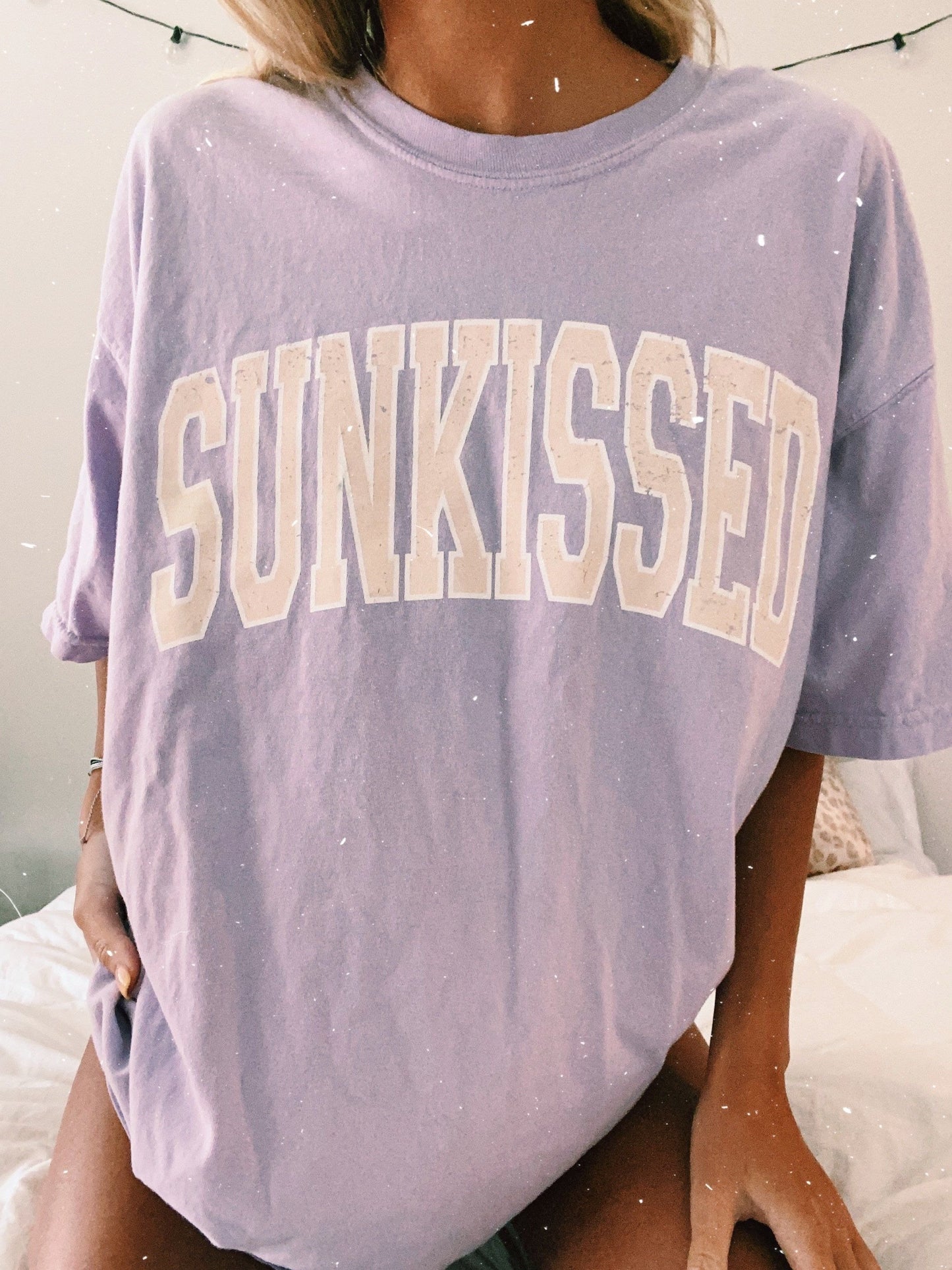 SUNKISSED TEE