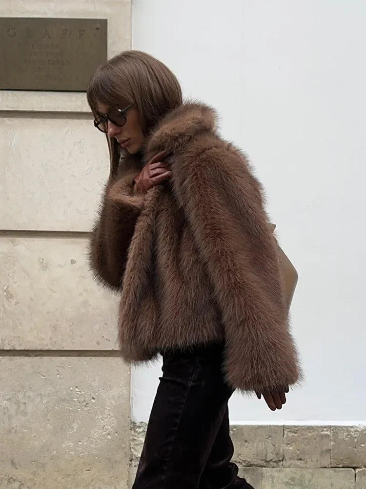 Mojoyce-2024 Winter Lapel Warm Faux Fur Coat Luxury Fluffy Plush Long Sleeve Thick Short Jackets New Fashion Lady High Street Outerwear