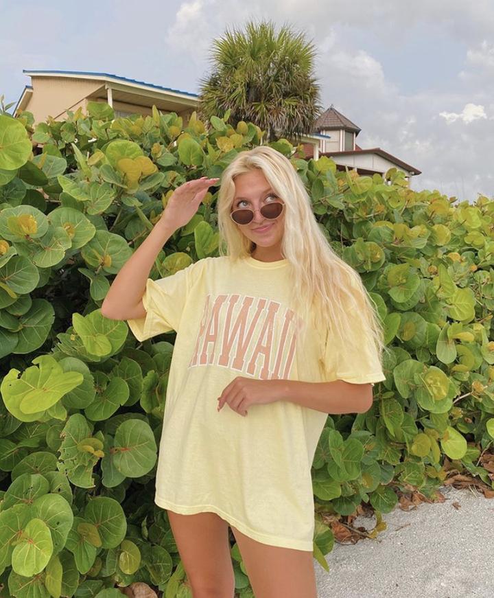 HAWAII TEE - Light Yellow